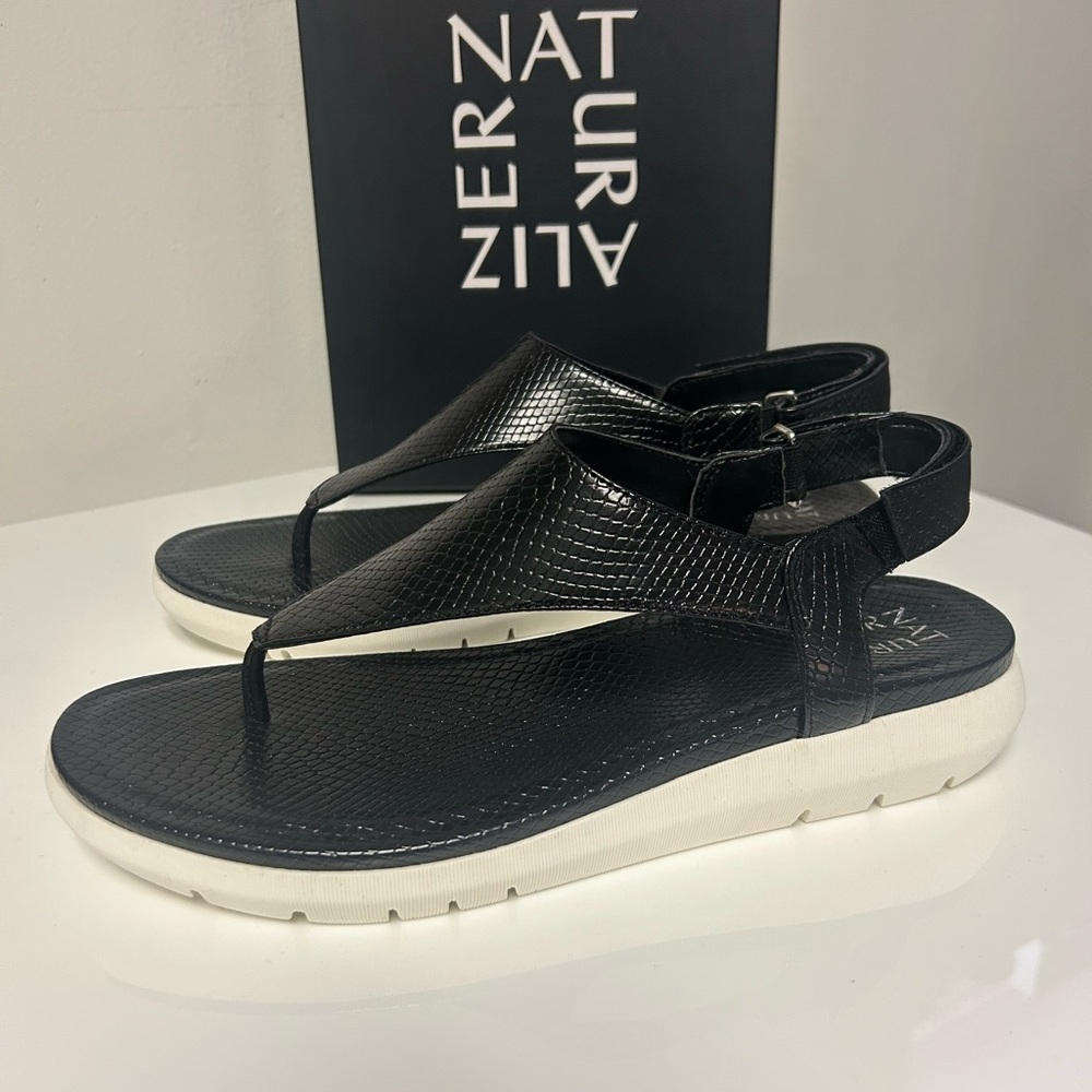 Naturalizer Meghan Black Textured Sandals Size 9.5 Comfort Slingback NEW - Picture 5 of 7